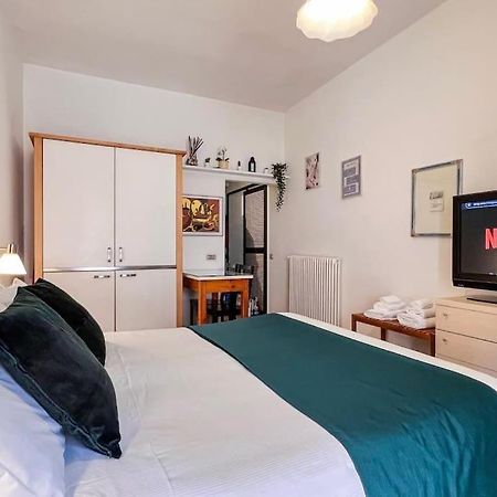 Studio Flat - Piazza San Cosimato By Yourhost Rome Bagian luar foto