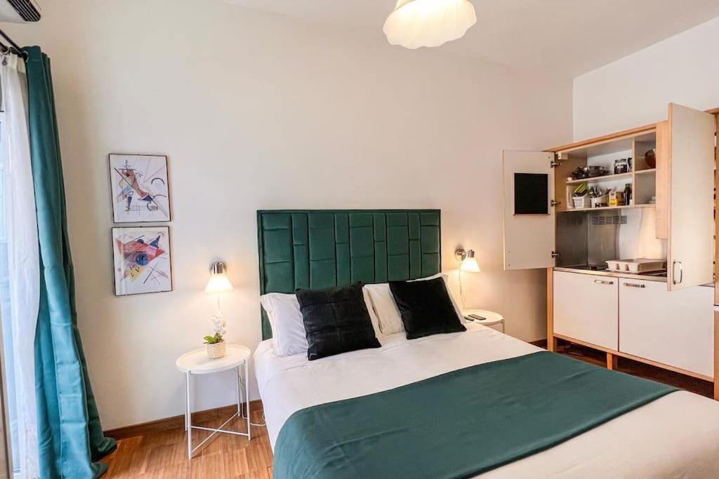 Studio Flat - Piazza San Cosimato By Yourhost Rome Bagian luar foto