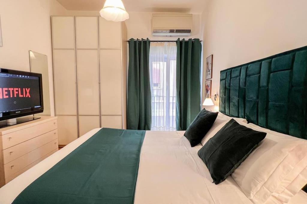 Studio Flat - Piazza San Cosimato By Yourhost Rome Bagian luar foto